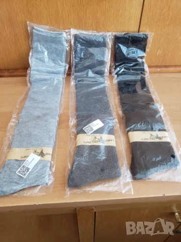 Дамски зимни дълги чорапи от 100% агнешка вълна, снимка 1