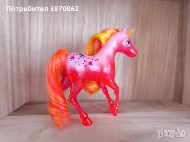 Конче еднорог (Barbie and the Secret Door Unicorn), снимка 2 - Играчки за стая - 53572298