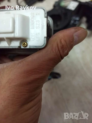 Бутон - ключ за управление на шибедах на HONDA Jazz , М16098, снимка 5 - Части - 51353560