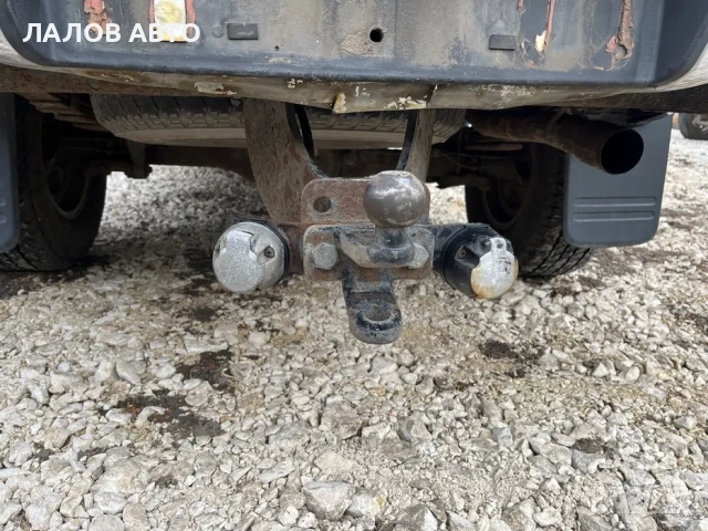 Toyota Hilux 3.0d avtomat na chasti Тойота Хайлукс на части, снимка 9 - Автомобили и джипове - 53161585