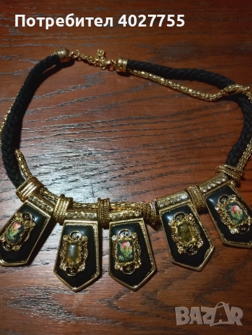 Колие с 3 ръчно ушити гоблени , снимка 2 - Колиета, медальони, синджири - 52592651