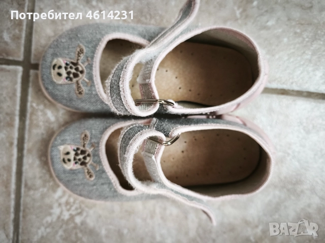 Детски пантофи с жирафче, снимка 4 - Детски пантофи - 52061033