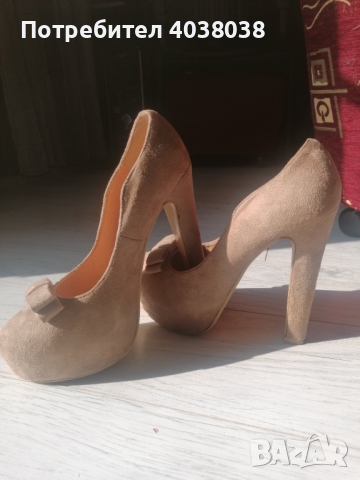 Обувки на ток, снимка 1 - Дамски обувки на ток - 44872708