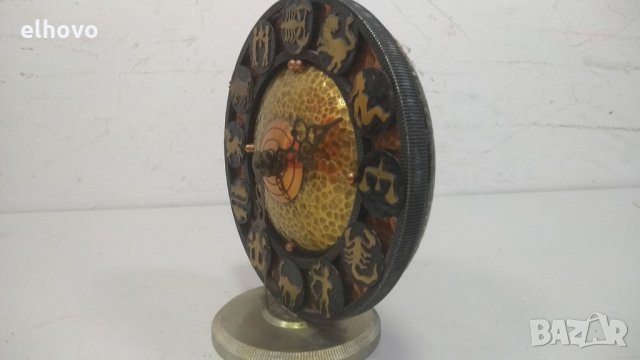 Настолен метален часовник, снимка 2 - Антикварни и старинни предмети - 35057204