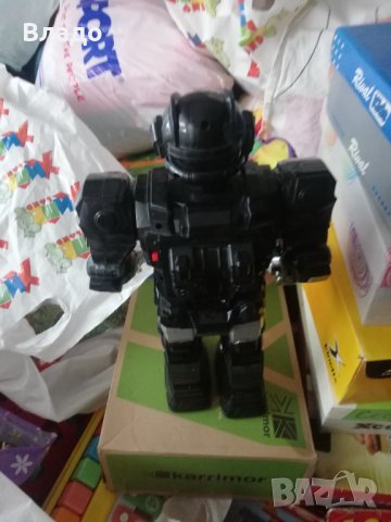 Робот със звук, светлини и движение + подарък , снимка 5 - Електрически играчки - 43661625