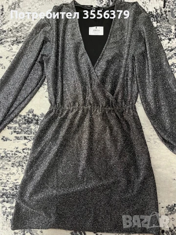 Дамска рокля