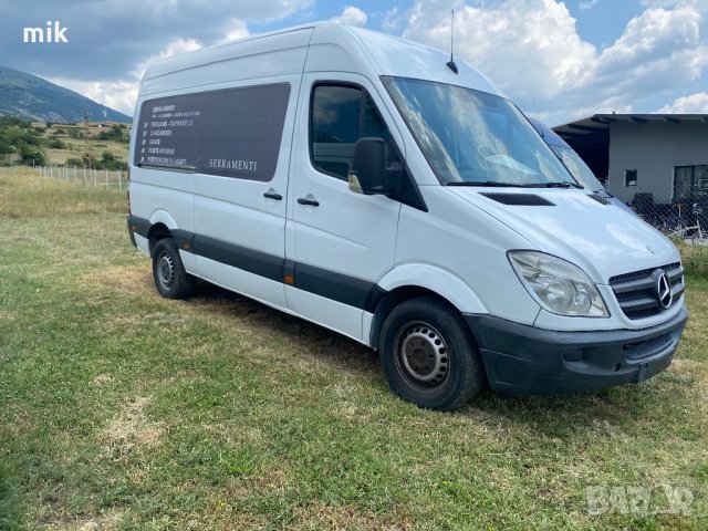 Mercedes Sprinter 318 Климатик, снимка 2 - Бусове и автобуси - 33495898