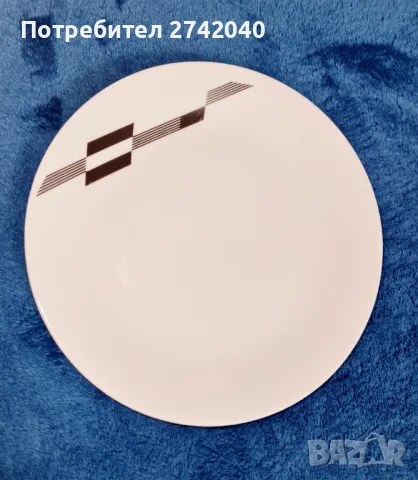 Порцеланови чинийки - 12 бр., снимка 1