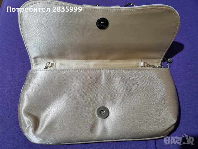 Дамска чанта тип клъч , снимка 4 - Чанти - 36487937