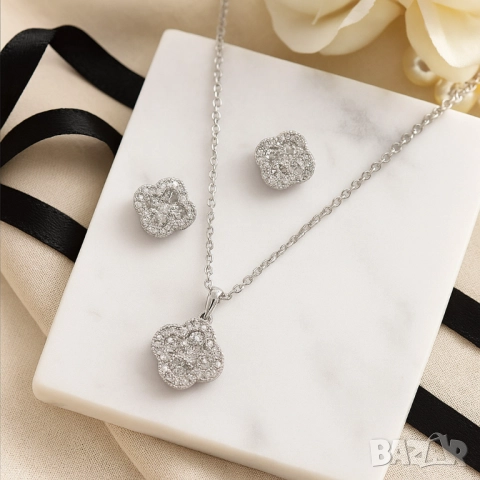 Елегантен комплект колие с обеци, снимка 2 - Бижутерийни комплекти - 51926478