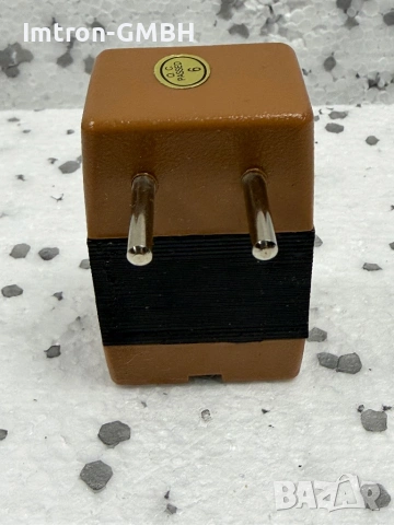 AC конвертор за стенен контакт CH-50R  220V/110V 50W, снимка 3 - Друга електроника - 53379047