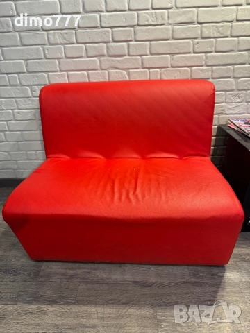 Двуместен диван и две табуретки, снимка 2 - Дивани и мека мебел - 53413345