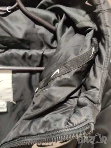 Оригинално дамско зимно яке Nike, снимка 4 - Якета - 53173963