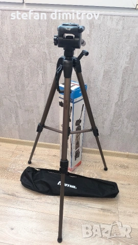 Статив Hama, модел Star 63, 3 посоки, 4кг, 60-166см, с чанта, снимка 4 - Чанти, стативи, аксесоари - 53484089
