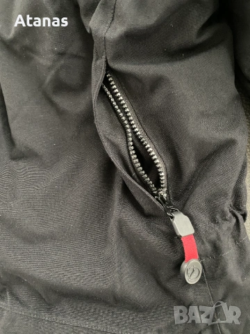 Парка Nuuk на Fjallraven, снимка 5 - Якета - 53582656