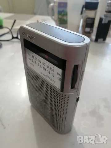 AM/FM джобно радио SONY ICF-S22, снимка 5 - Радиокасетофони, транзистори - 49695112