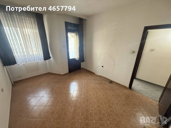 Тристаен апартамент в Мараша! 