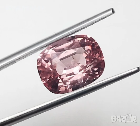 Зашеметяващ оранжево розов Падпараджа шпинел 2.16кт! Нов!, снимка 9 - Други - 51123528