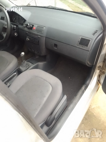 Шкода Фабия комби 2.0/116 к, снимка 6 - Автомобили и джипове - 52824630