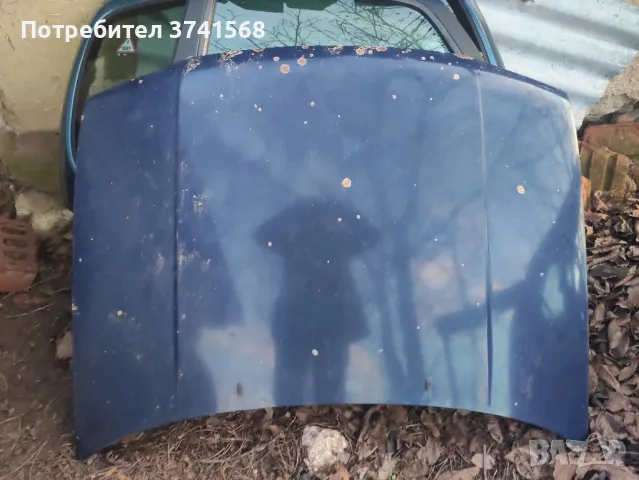 продавам преден капак голф 3 , снимка 1