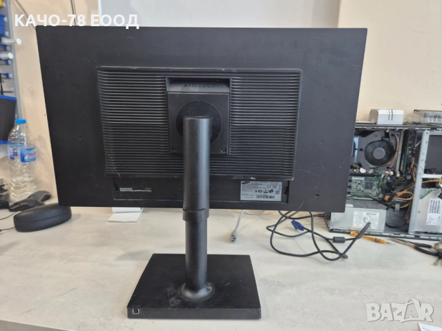 Монитор Samsung S27E650X - за части, снимка 2 - Монитори - 53322379