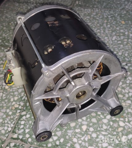 Електромотор, снимка 4 - Електродвигатели - 43200332