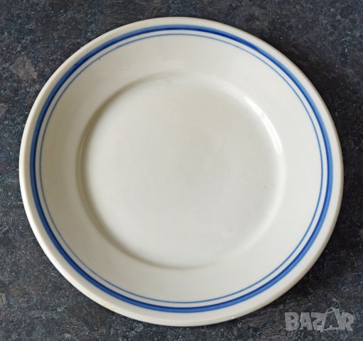 Стар български порцелан чиния
