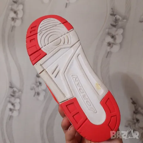 маратонки NIKE  JORDAN ACADEMY BP номер 31 ,5-32, снимка 7 - Детски маратонки - 49549402