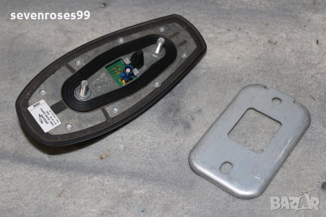 GPS Антена Jaguar XF 2.7d 2010 7W93-19C089-DA, снимка 2 - Части - 28687325