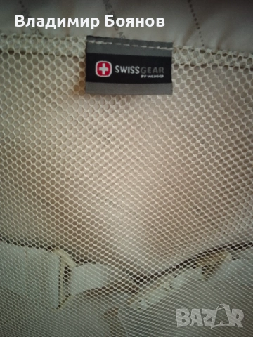 Голям куфар с колелца SWISS GEAR, снимка 6 - Куфари - 52517083