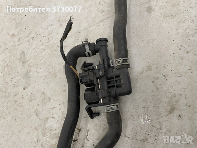 BMW F10 F11 F06 F12 F13 F01 F02 тръби охлаждане, снимка 2 - Части - 53390065