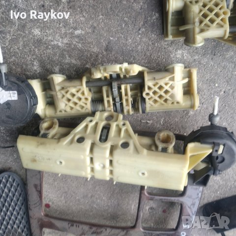 Пласмаци,лаисна, въздухотвод Mercedes W220, снимка 8 - Части - 43744433