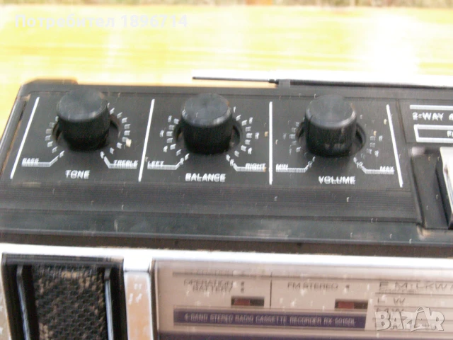 Радио касетофон Panasonic PX 5015, снимка 2 - Радиокасетофони, транзистори - 51290678