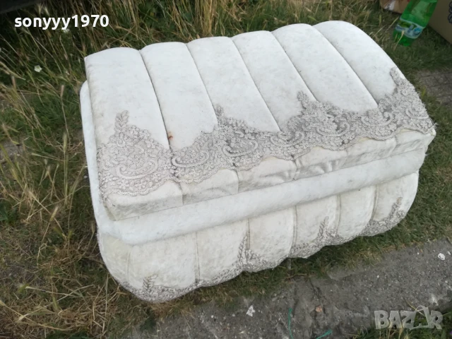 ТАБУРЕТКА С МЯСТО ЗА СЪХРАНЕНИЕ 1406251617, снимка 2 - Антикварни и старинни предмети - 50665309