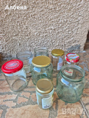 Много буркани Омния , на винт, различни размери , снимка 1