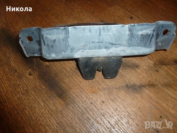 Брава заден капак Пежо 807