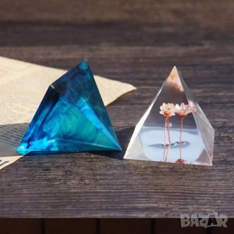 📐🪨 Голяма Силиконова форма за пирамида - за епокасидна смола 50 мм пирамида, снимка 2 - Други инструменти - 35554536