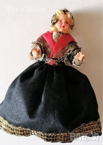 Руса Етно Кукла с  кръстче