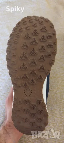 Зимни дамски непромокаеми туристически обувки Куечуа/Quechua, снимка 5 - Дамски боти - 49305426