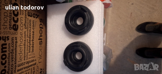 Продавам  2 броя маншони за  фарове  за хонда  сивик 7 фейслифт , снимка 2 - Автомобили и джипове - 51679959