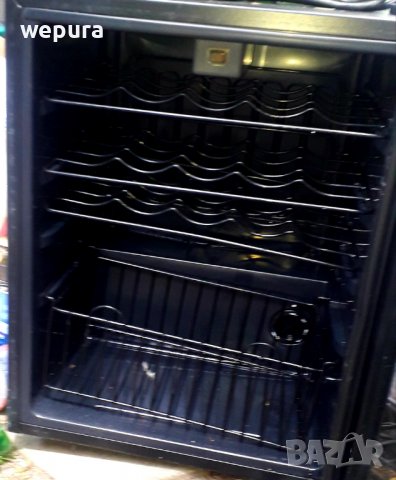 Черна хладилна витрина, снимка 2 - Други - 37596838