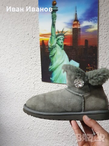 оригинални боти  UGG Mini Bailey Button Bling 1003889  номер 37