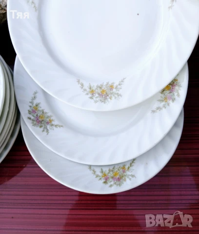 Порцеланови чинии Мащерка , снимка 3 - Чинии - 51084767
