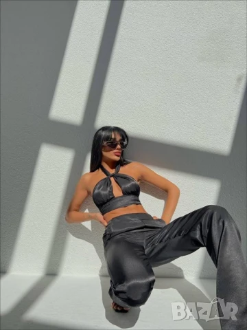 дамски комплект , снимка 2 - Комплекти - 51060794