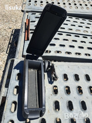 Подлакътник за Опел Астра Н Зафира Б , снимка 2 - Части - 51160034