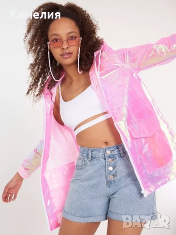 НОВО дамско холографско преходно яке с качулка и джобове, размер М, снимка 3 - Якета - 43156291