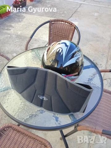 Каска и колен за мотористи , снимка 6 - Аксесоари и консумативи - 51265906
