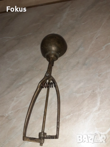 Стара бронзова лъжица за сладолед, снимка 6 - Антикварни и старинни предмети - 53348272