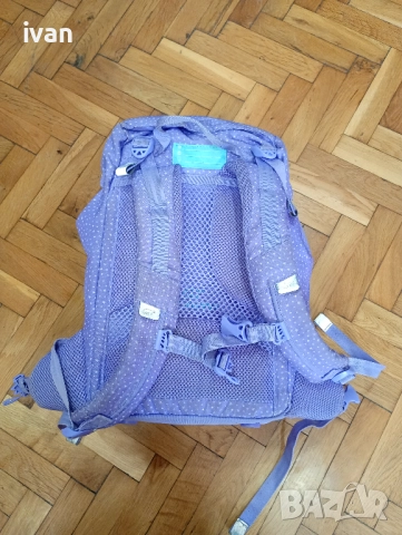 ученическа раница, снимка 4 - Раници - 51656522
