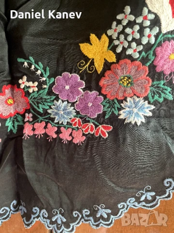 Фолклорна престилка, снимка 2 - Антикварни и старинни предмети - 50914900